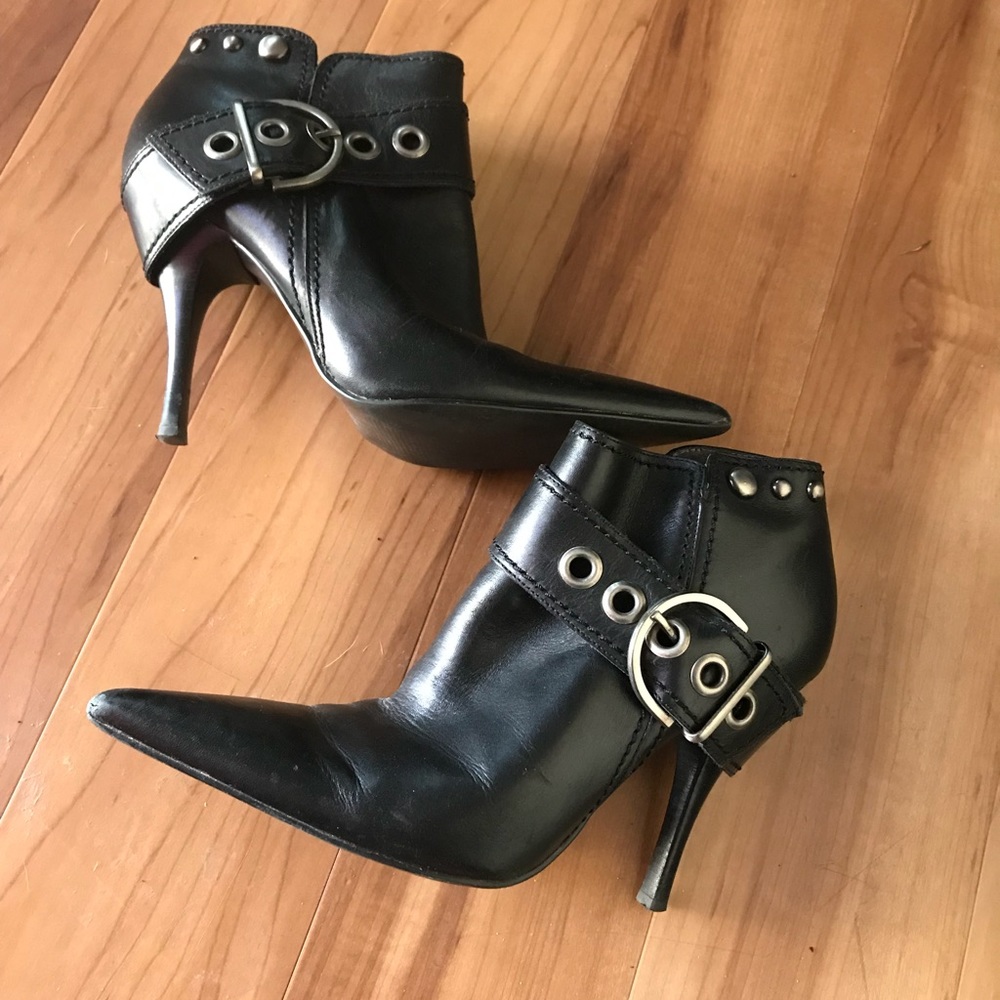 Carlos Santana Bootie